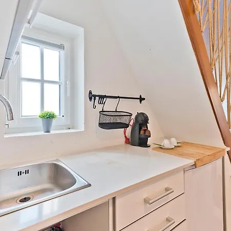 Bmyguest - Fado Mezzanine Apartman *