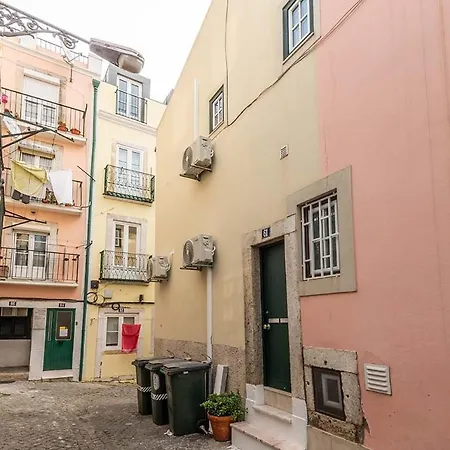 Bmyguest - Fado Mezzanine Lisboa