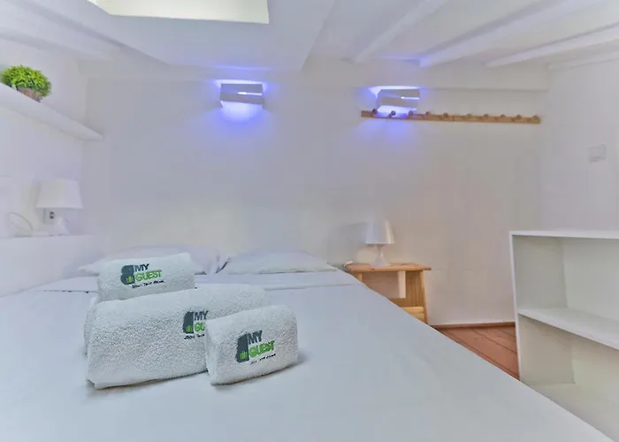 Apartman Bmyguest - Fado Mezzanine *